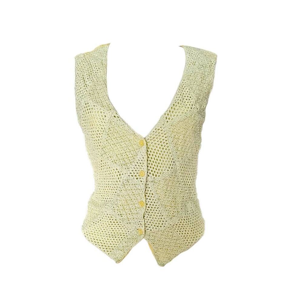 90s vintage cottagecore crochet vest
